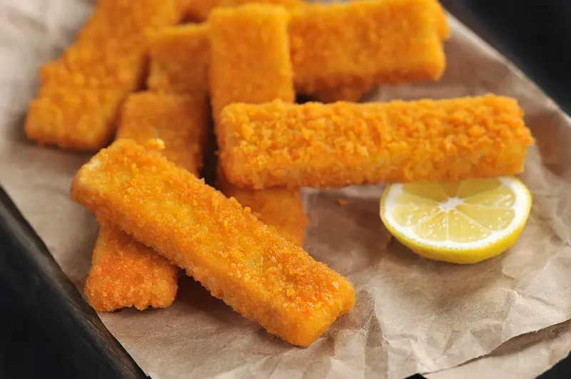 Bâtonnets de poisson air fryer : fish & chips maison