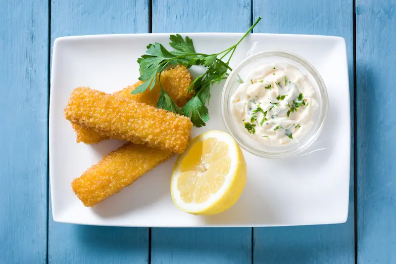 Bâtonnets de poisson air fryer : fish & chips maison