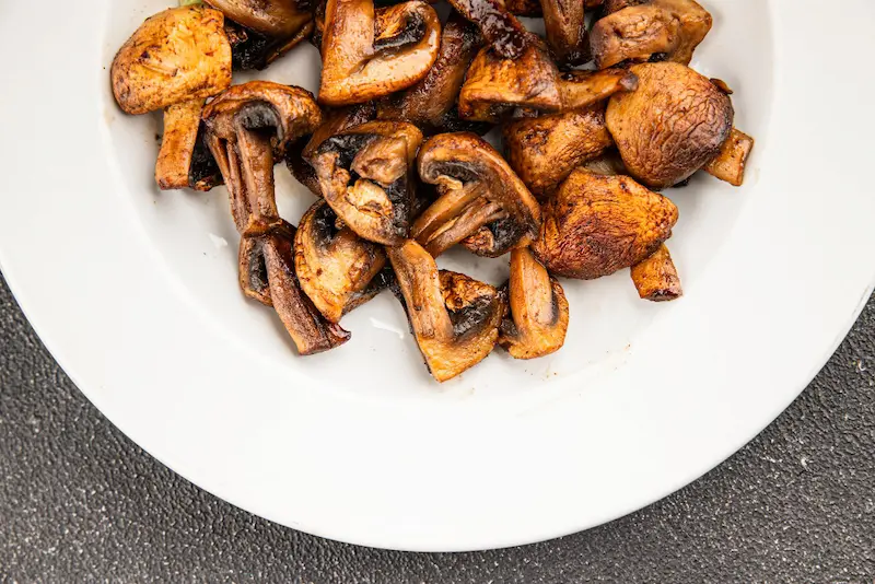 Champignons au air fryer : concentrés en goût en 12 min