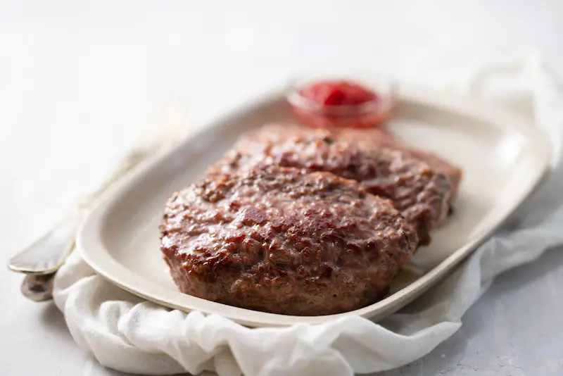 Steak haché au air fryer : cuisson parfaite et juteuse Steak haché au air fryer : cuisson parfaite et juteuse