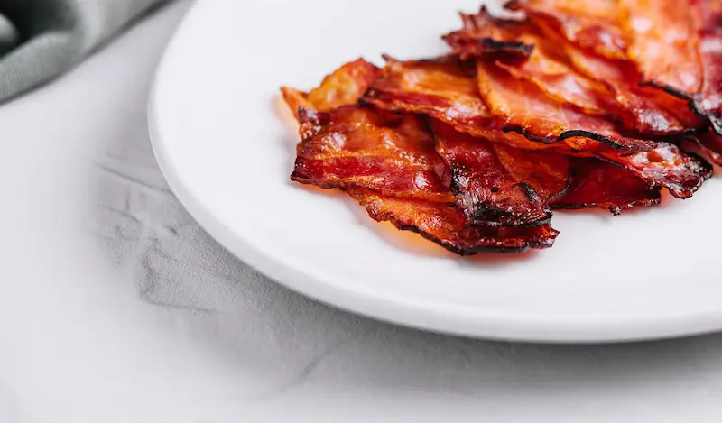 Bacon air fryer : croustillant en 8 minutes
