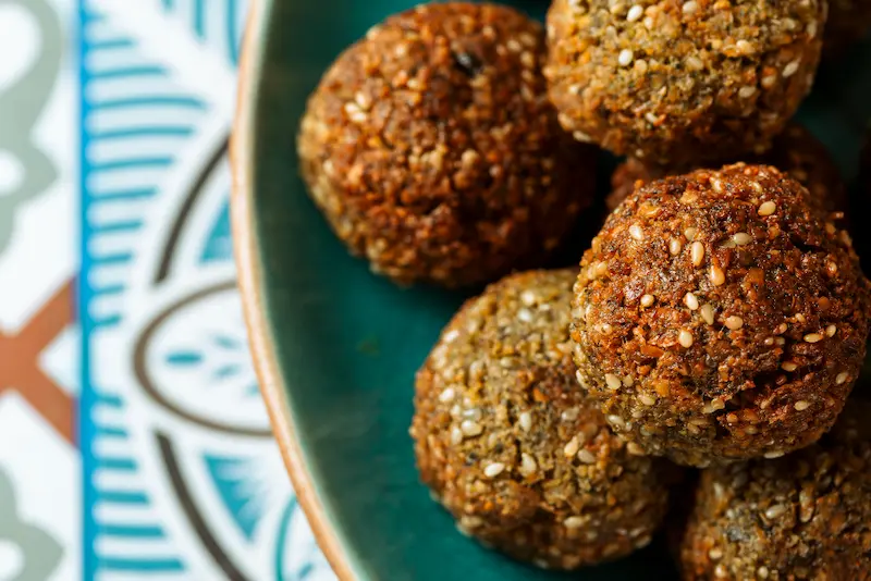 Falafels air fryer : croustillants & sans friture