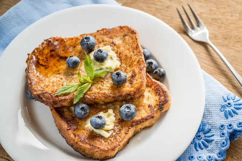 Pain perdu air fryer : doré en 8 min sans poêle
