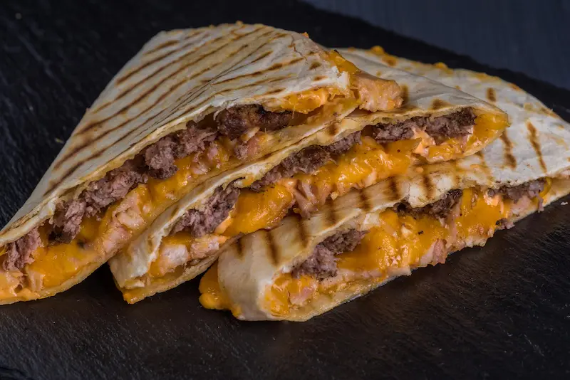 Quesadillas air fryer : croustillantes en 6 min