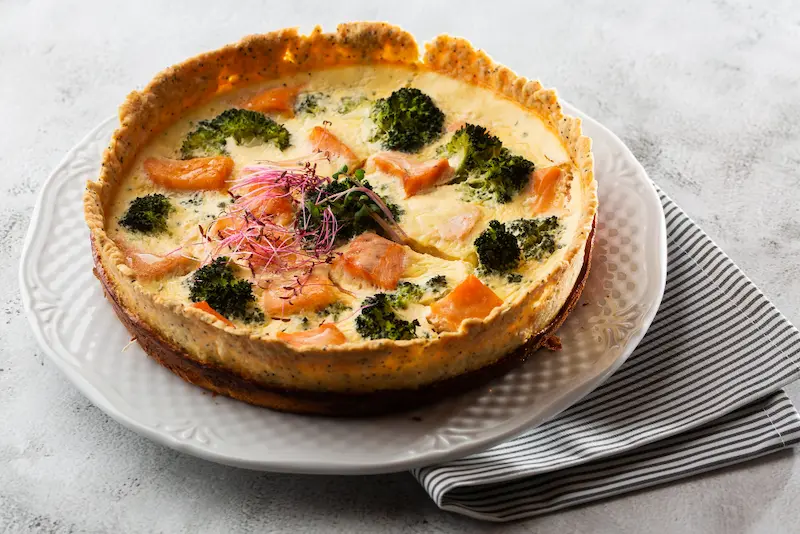 Quiche lorraine au air fryer : dorée et crémeuse