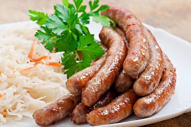 Chipolatas au air fryer : dorées et juteuses en 12 min