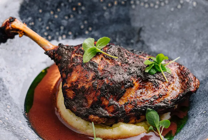 Gigot d'Agneau au Air Fryer : Rosé et Fondant en 50 min