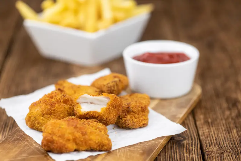 Nuggets de poulet maison au air fryer : croustillants et faciles