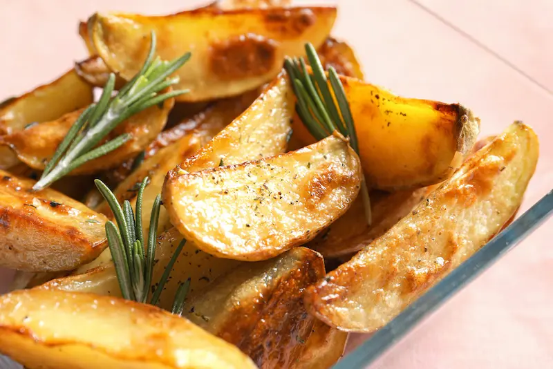 Pommes de terre nouvelles ail romarin air fryer 