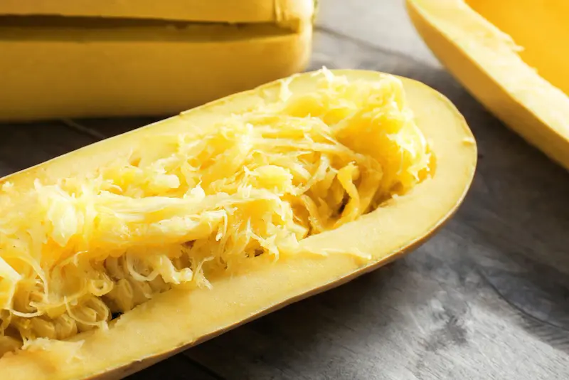 Courge spaghetti au air fryer : filaments parfaits en 30 min Courge spaghetti au air fryer : filaments parfaits en 30 min
